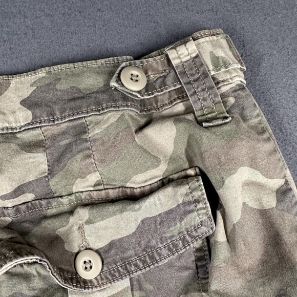 American Eagle Outfitters Cargo Pants Womens 12 Green Camo Barrel Stretch - Picture 11 of 15
